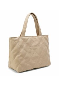 Borsa a tote beige trapuntata realizzata in pelle liscia, con due manici, forma quadrata, dettaglio di cucitura sottile e senza accenti di hardware visibili.