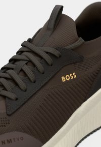 BOSS SLON - Sapatilhas - dark brown