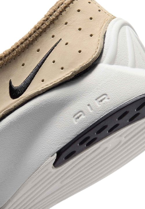 Nike W AIR SUPERFLY - Trainers - linen black-sail — foto 7