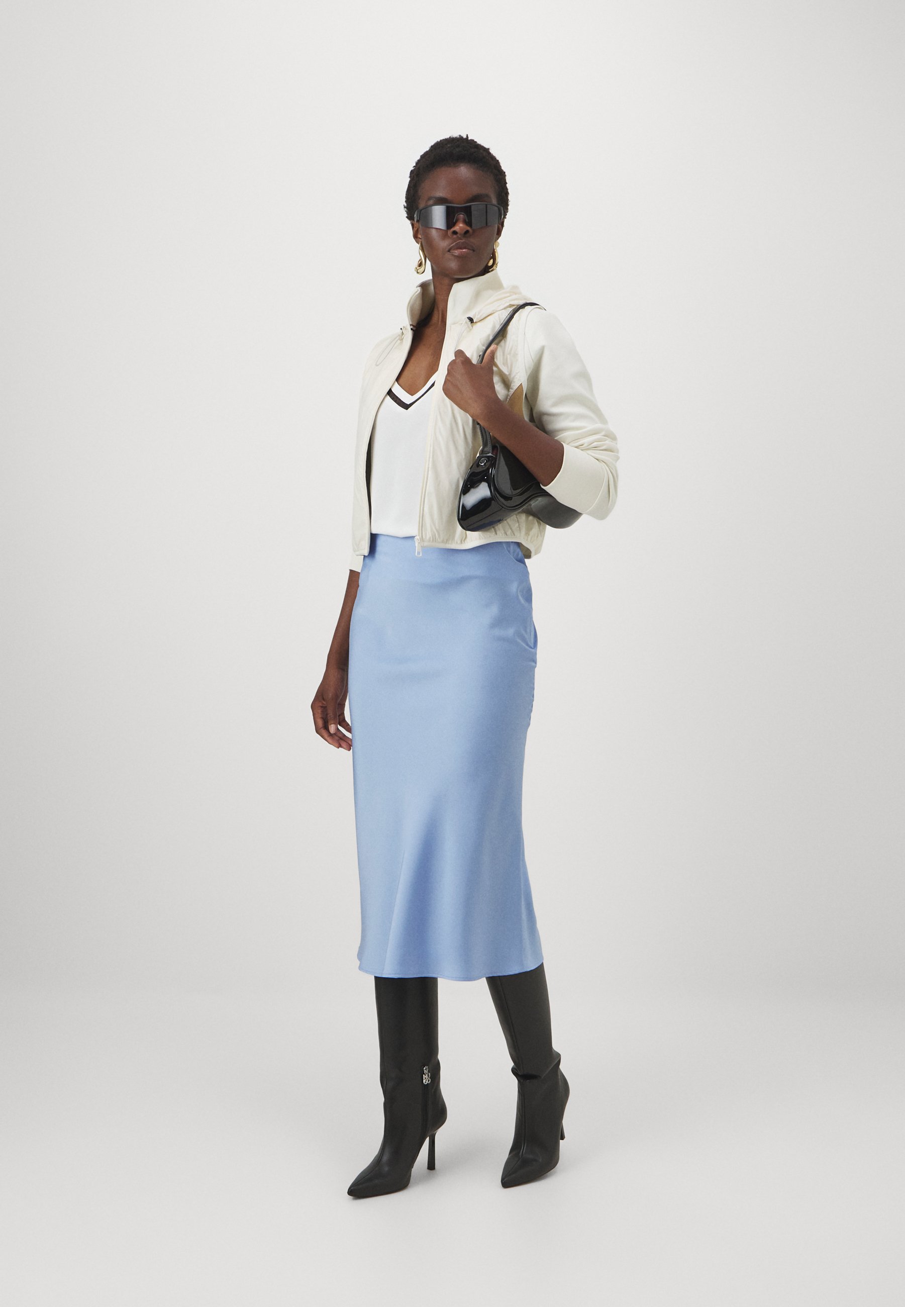 スカート BOSS Woman Skirt Blue 50522650 400 Stylish Blue Mini Skirts Collection for Women by HUGO BOSS