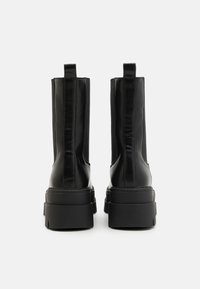 Simmi London FINLAY - Gležnjarji s platformo - black
