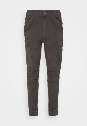 Pantaloni cargo in misto cotone grigio scuro, con tasche laterali, chiusura con bottone e gambe affusolate con polsini elastici.