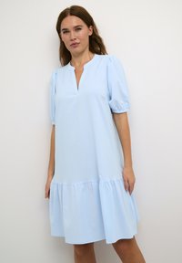 Kaffe EDITH - Denní šaty - faded denim c
