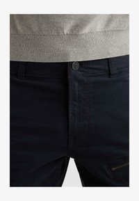 Geselecteerd, sky captain