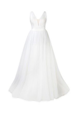 Abito da sposa bianco senza maniche con scollo a V profondo e gonna ampia e fluente, progettato per matrimoni formali o occasioni speciali.