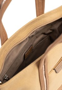 Hexagona Kaya - Borsa a mano - beige sable