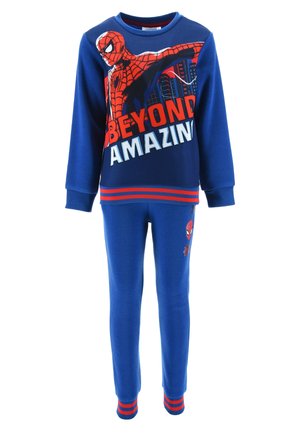 Marineblaue Langarm-Sweatshirt mit Spider-Man Grafik und dem Text "BEYOND AMAZING", kombiniert mit passenden blauen Hosen mit Spider-Man Druck.