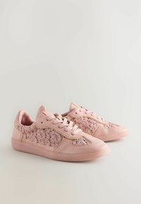 Unselected, blush pink broderie
