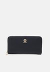 EMBLEM LARGE - Wallet - space blue
