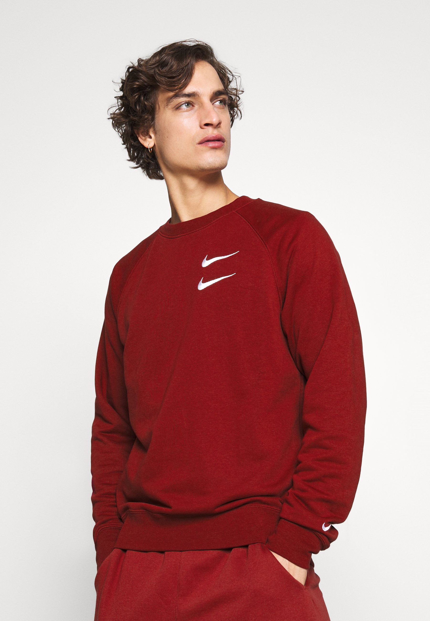 Nike Sportswear Sweatshirt team red Zalando.at Nike Sportswear Sweatshirt team red Zalando.at