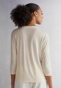 Intimissimi Langarmshirt - natürlich vanilla ivory