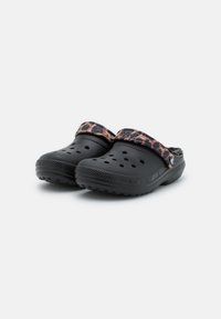 Crocs CLASSIC LINED ANIMAL REMIX  - Ciabattine - black/multicoloured