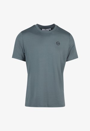 Kortærmet T-shirt i dæmpet grå, lavet af blødt stof, med rund hals og lille sort logo på venstre brystområde.