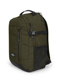 Olivgrön ryggsäck med tygutsida, vadderad baksida och justerbara remmar. Har en meshficka på sidan och dragkedjor med svarta detaljer.