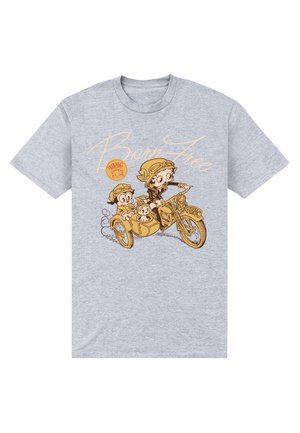 Szara koszulka z postaciami z kreskówek w stylu vintage jadącymi motocyklem z bocznym wózkiem, nad nimi napis "Born Free" w stylu pisma odręcznego.
