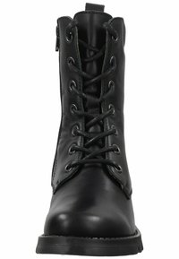 Botte en cuir noir à lacets avec un bout rond, semelle robuste et fermeture éclair sur le côté. Comprend six paires d'œillets en métal et une surface texturée.