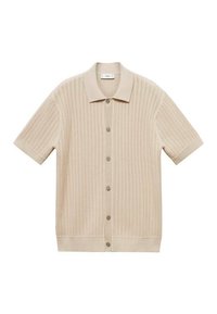 Polo de manga corta de punto beige con textura acanalada, cierre de botones y cuello con solapas para un aspecto estructurado.