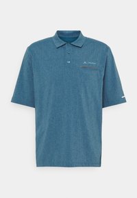 Polo-shirt bleu à manches courtes avec trois boutons, un col, une poche poitrine et un petit logo Vaude sur la poitrine gauche.