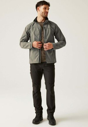 Regatta ARANA - Outdoorjacke - treetop blk