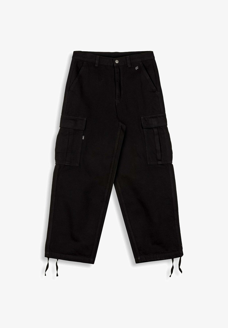 Pantaloni cargo neri realizzati in tessuto resistente con una vestibilità ampia, dotati di multiple tasche laterali e orli con cordoncino.