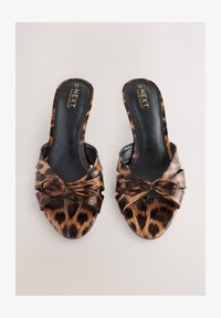 Sélectionné, leopard