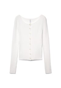 Cardigan blanc à manches longues côtelé avec encolure dégagée et fermeture par boutons, comportant de petits boutons ronds sur le devant.