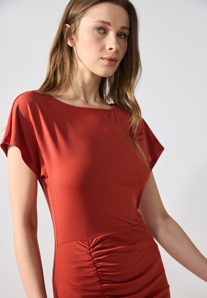 strapless open back dress Electra Maxi Dress for Women, Red, XXL by Sasha Therese - main image 0