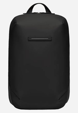 GION BACKPACK ESSENTIAL M - Sac à dos - all black