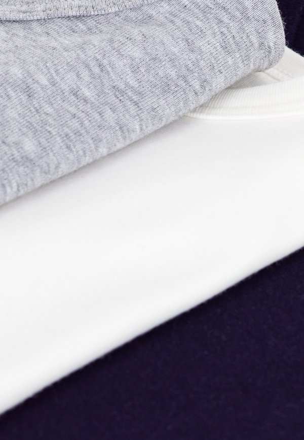 TEE 3 PACK - Undershirt3