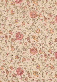 Tela de algodón con un fondo beige claro que presenta un patrón floral en tonos rosa y naranja, delineado con finas líneas negras.