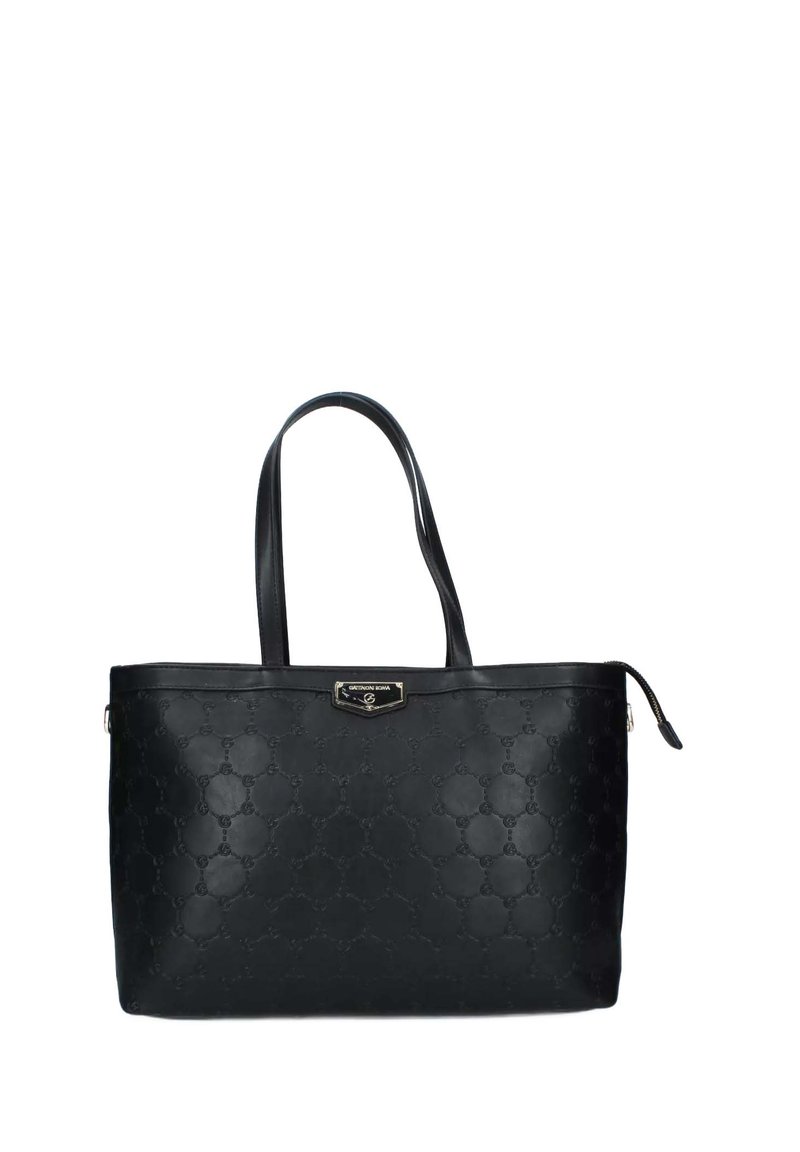 Sac fourre-tout en cuir noir avec un motif en relief, deux poignées, fermeture éclair et une plaque logo en métal doré à l'avant.