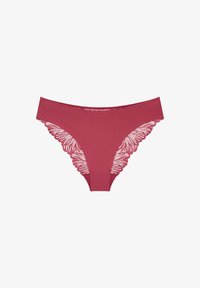 Wybrany, strawberry allure