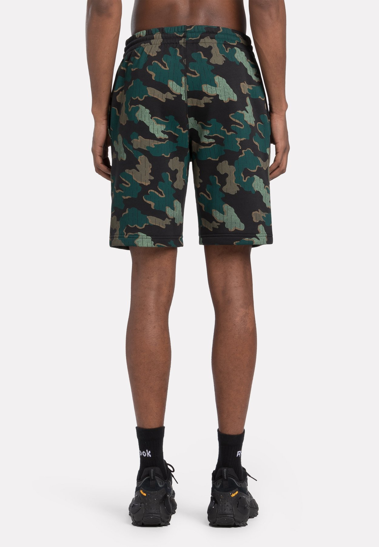 IDENTITY MOTION CAMO