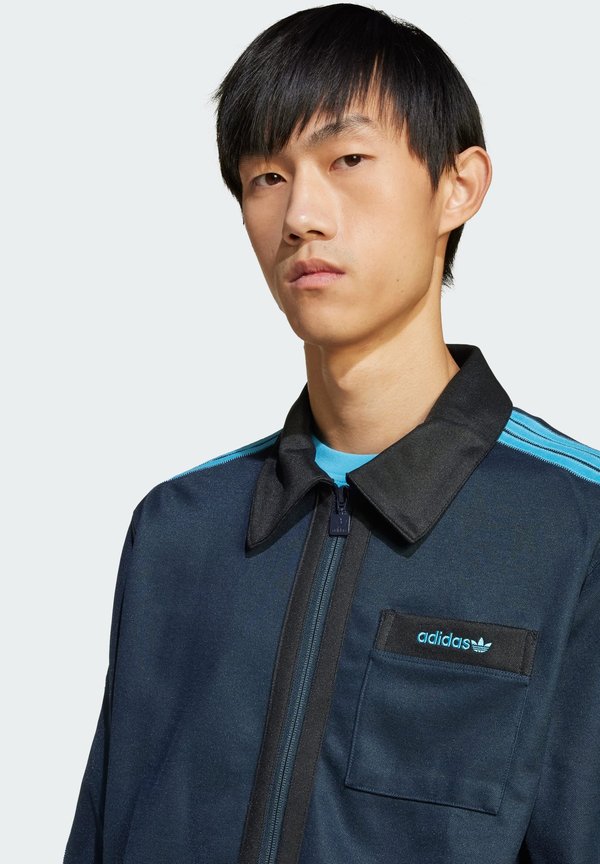 TRACK - Training jacket - aurora ink4