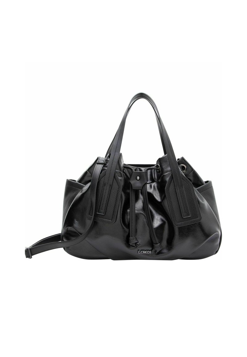 Bolso de mano de cuero negro con un diseño suave y recogido. Cuenta con dos asas superiores, un cierre de cordón y acentos laterales texturizados.