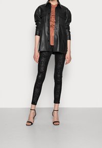 Cream Paitapusero - metallic red