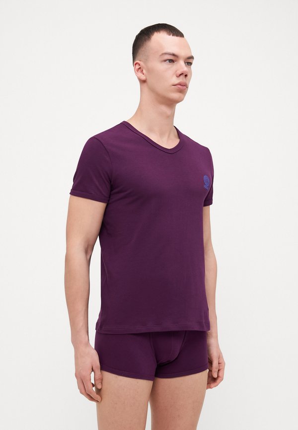 SHORT SLEEVES V NECK TOPEKA NEW LOGO - Undershirt - dark aubergine4
