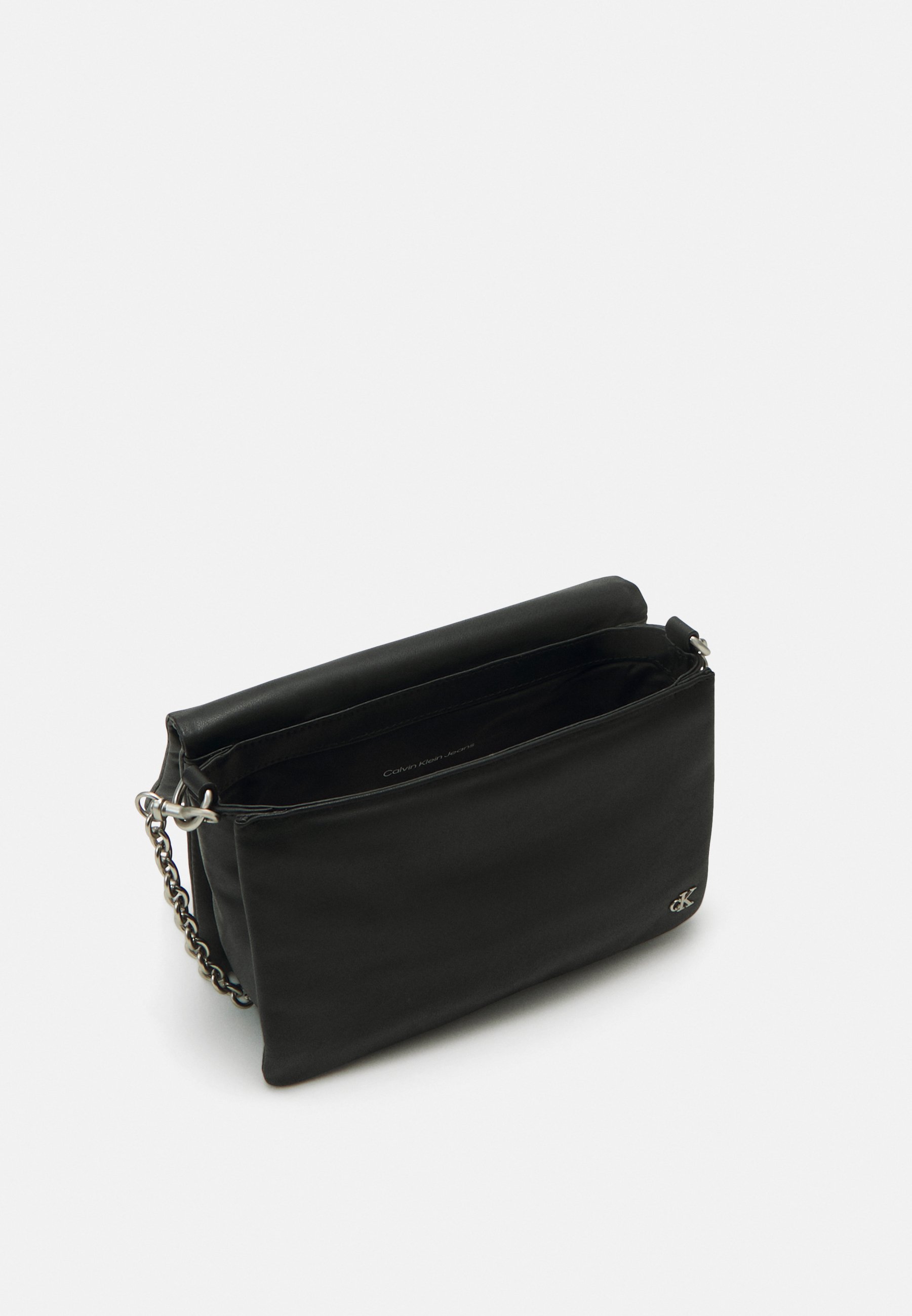 【CK JEAN】MICRO MONO CHAIN HOBO BAG Calvin Klein Jeans MICRO MONO CHAIN FLAP - Cross body bag