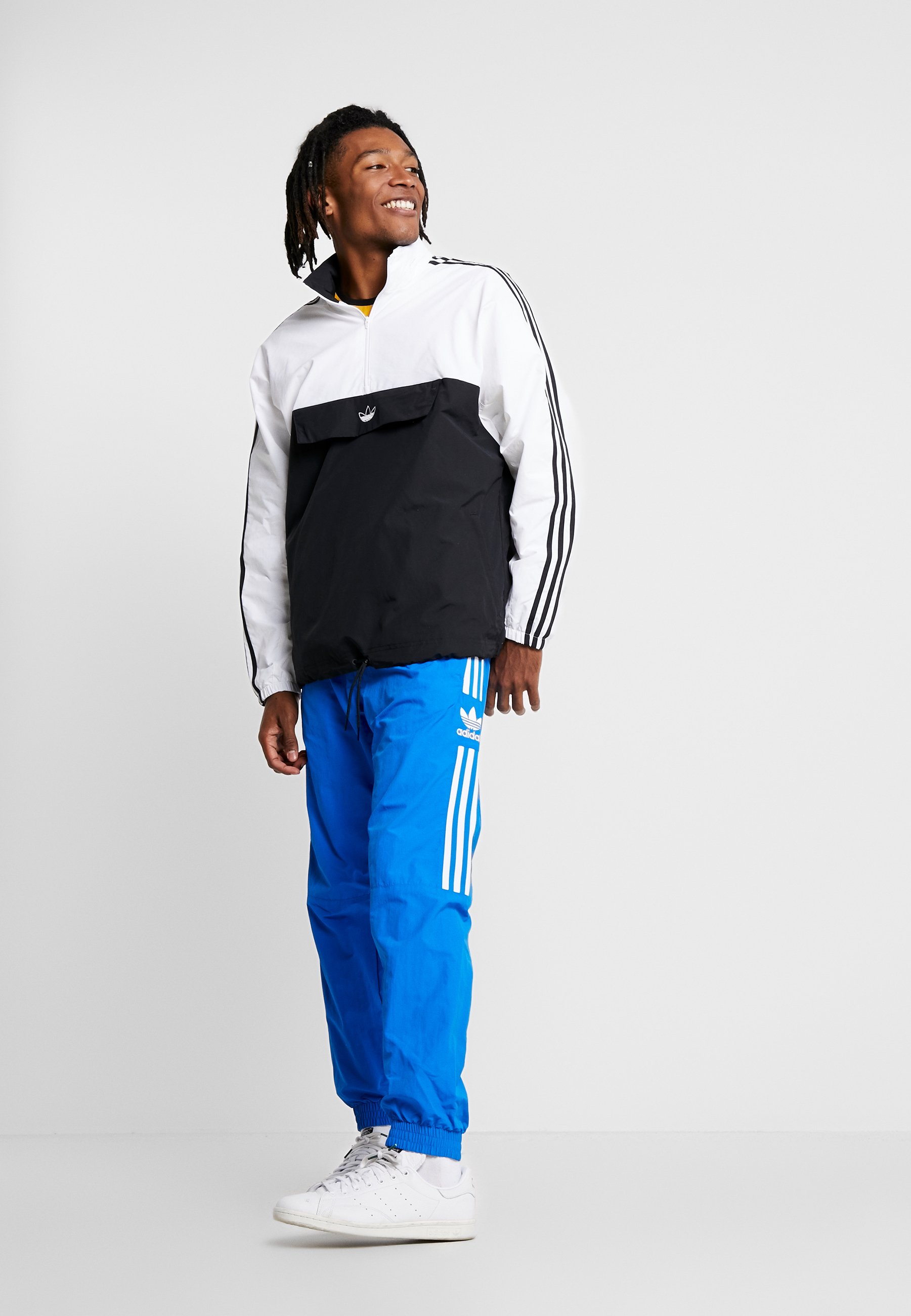 adidas Originals OUTLINE ZIP Windbreaker blackwhite adidas Herren Outline 12 Zip Jacke: : Sport & Freizeit