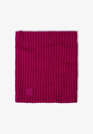 Fuchsia knitted neck gaiter with a ribbed texture and a small branded patch on one side. Rectangular shape, warm and thick material.