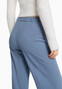 Bershka Tygbyxor - blue-grey