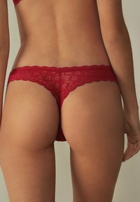 Intimissimi 80s Style Brazilian - String - rot red