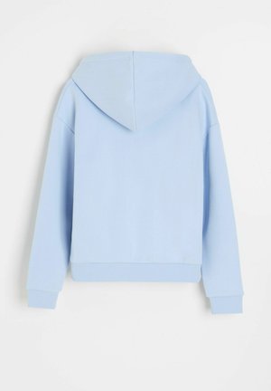 Jasnoniebieska bluza z kapturem z długimi rękawami i ściągaczami, pokazana od tyłu na jednolitym białym tle.