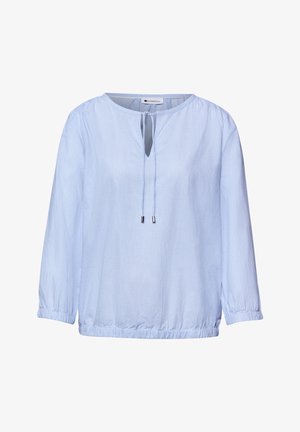 Lichtblauwe blouse met lange mouwen, dunne verticale strepen, ronde halslijn, voorzijde met oogje en koordjes, elastische boorden aan de mouwen en zoom.