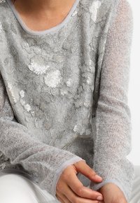 Cream Strickpullover - silver-coloured