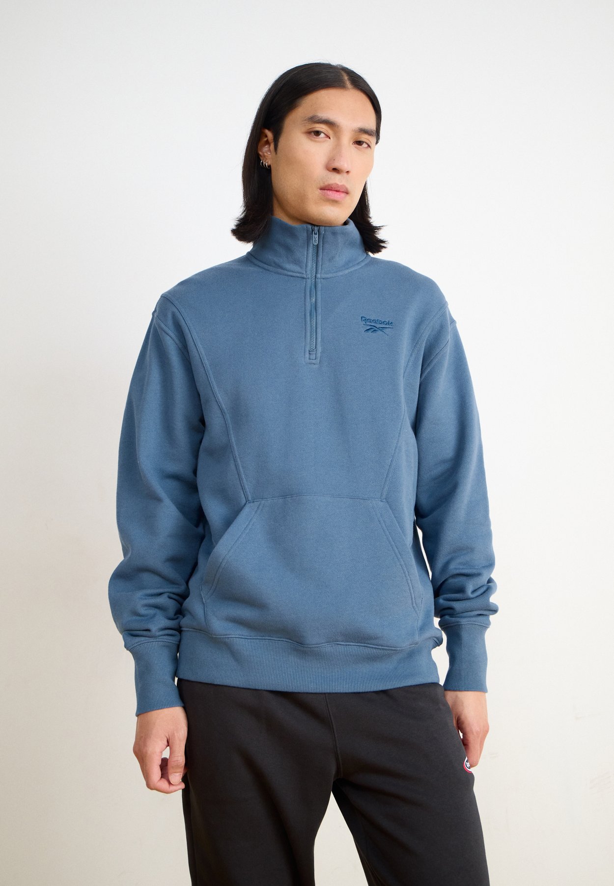 ICON QUARTER ZIP