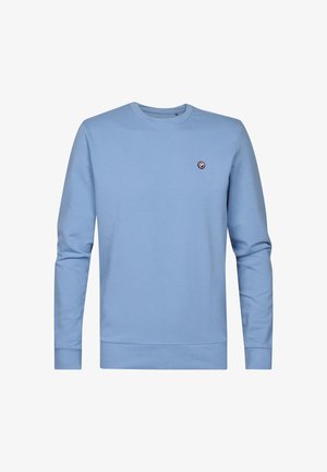 Sweatshirt de culoare albastru deschis, cu guler rotund, mâneci lungi, realizat dintr-un material moale, prezintă un mic logo circular pe piept, cu manșete și tiv ribbate.