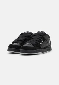 Globe TILT - Sapatilhas de skate - black/oil