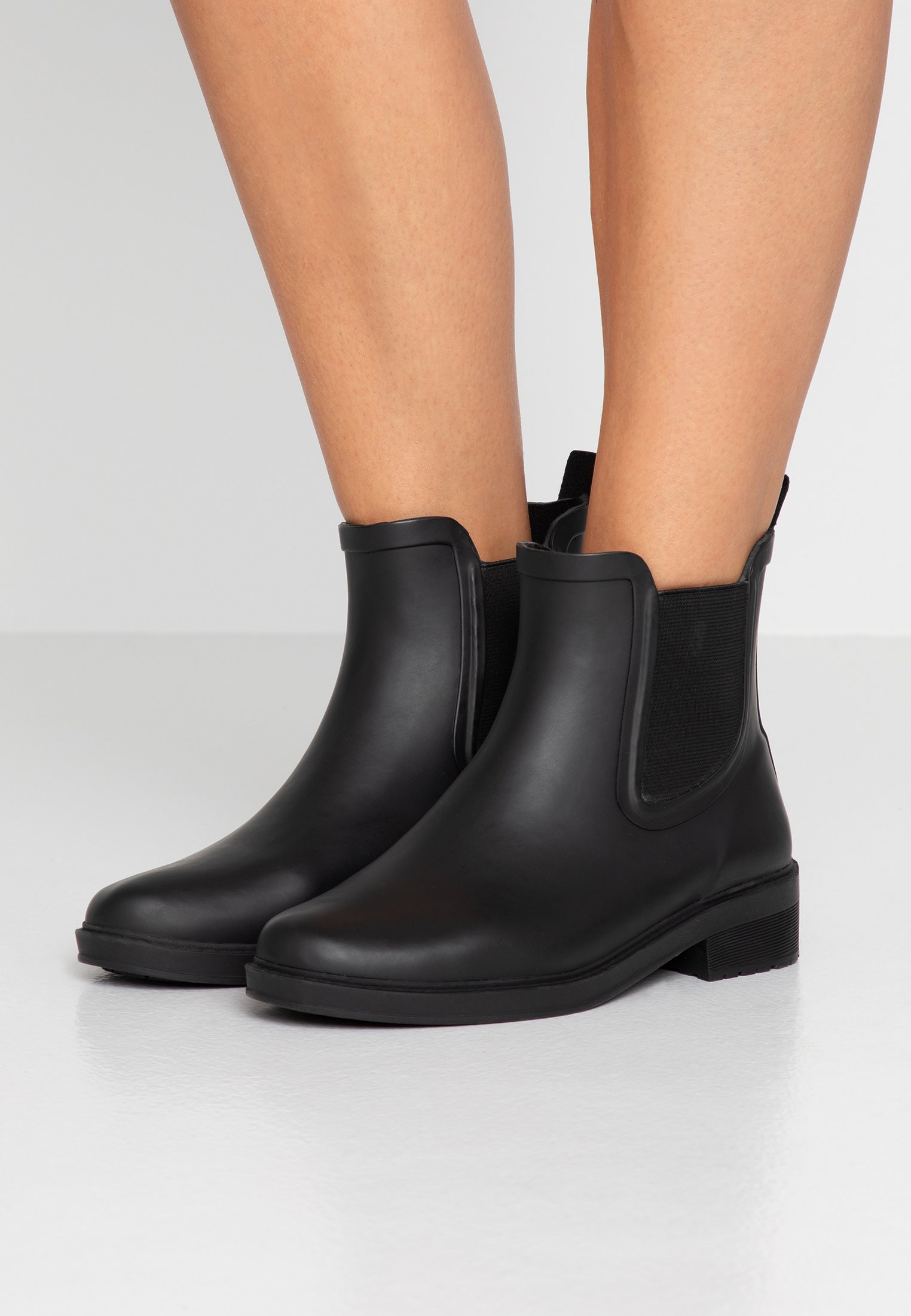 j crew rain boot