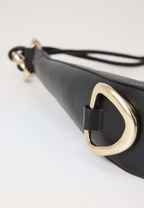 SELAH - Cross body bag2